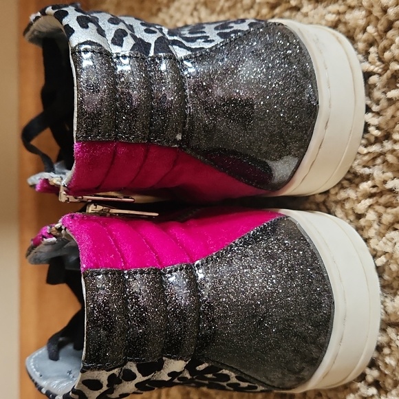 P448 Made In Italy Stylish Women's Leopard Print High-Top Sneakers With Zippers - Picture 5 of 16